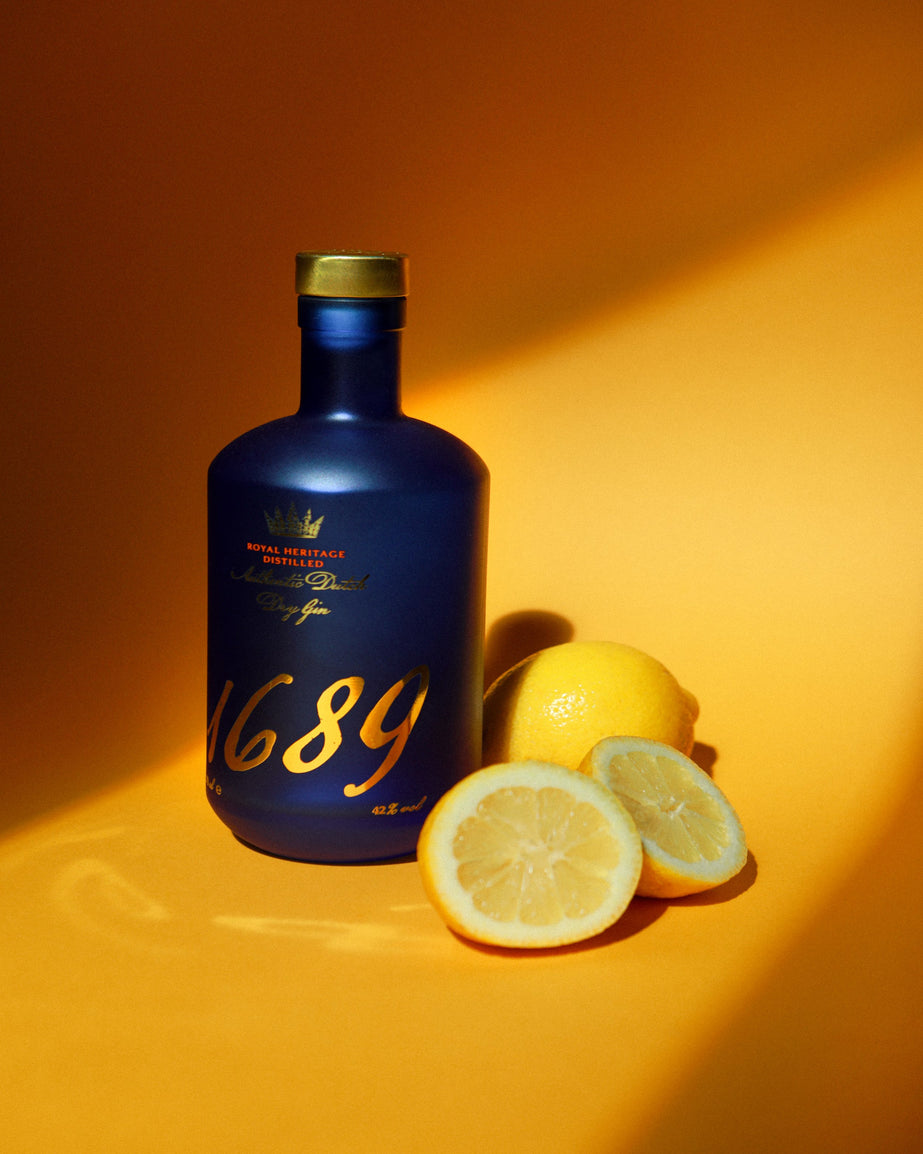 1689 Dutch Dry Gin