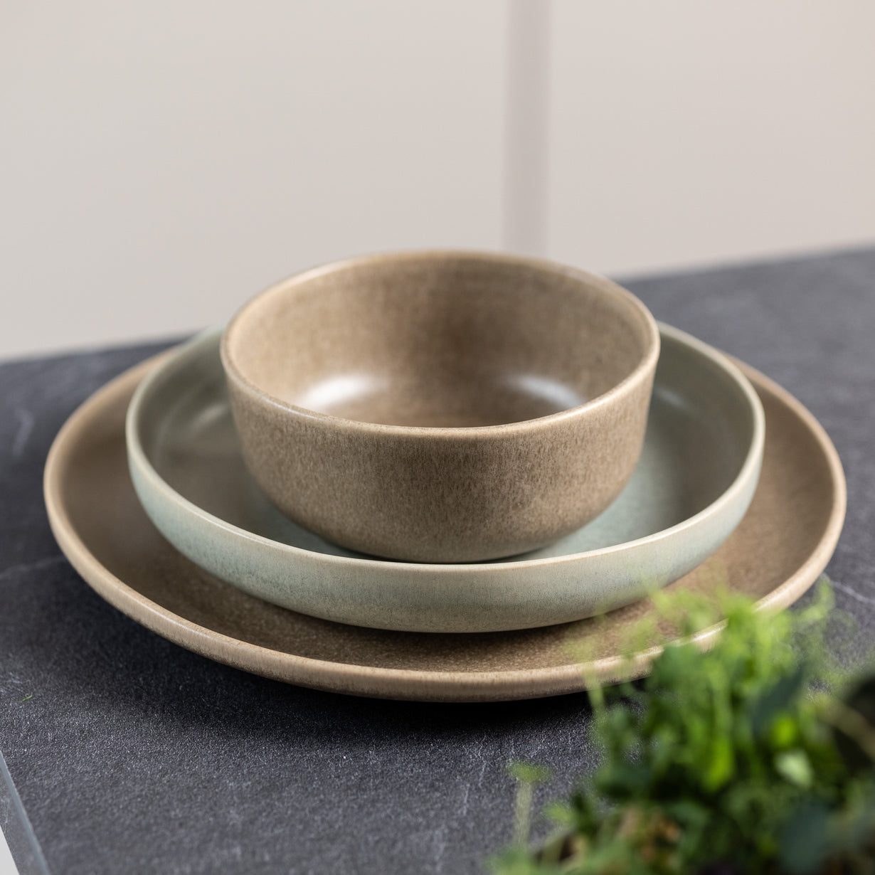Bowl On The Rocks (from 4 pieces) 