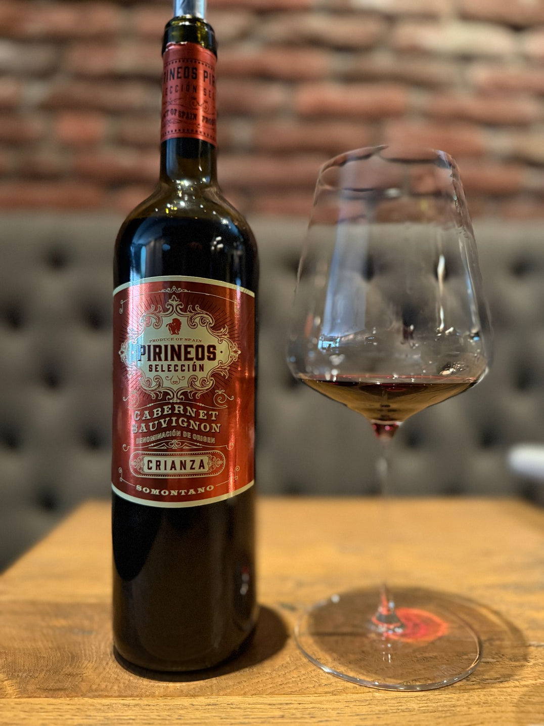 Cabernet Sauvignon Crianza Pirineos
