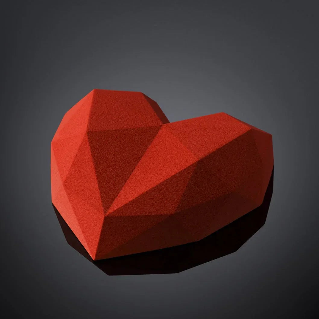 Heart chocolate cake 