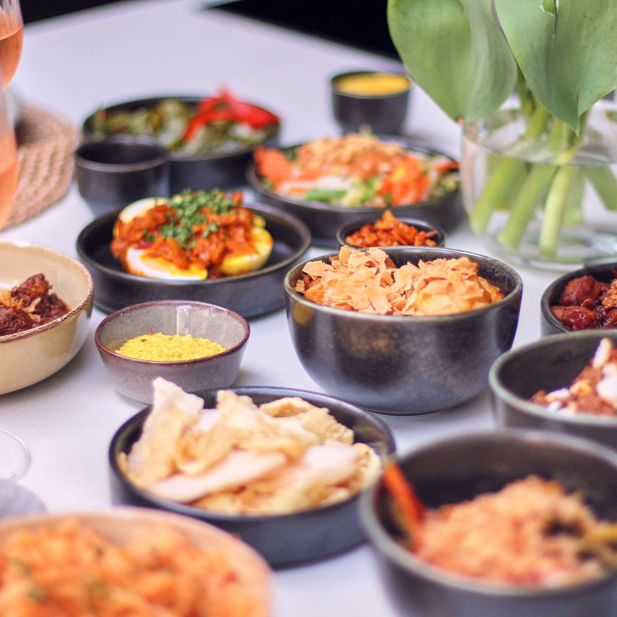 x Rijsttafel met Gratis Sambal