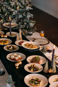 Stories | Sharing family dinner Christmas vegetarian 
