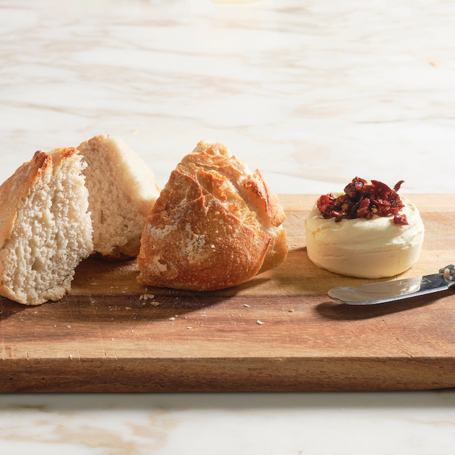 Brood | boter | crispy chili oil