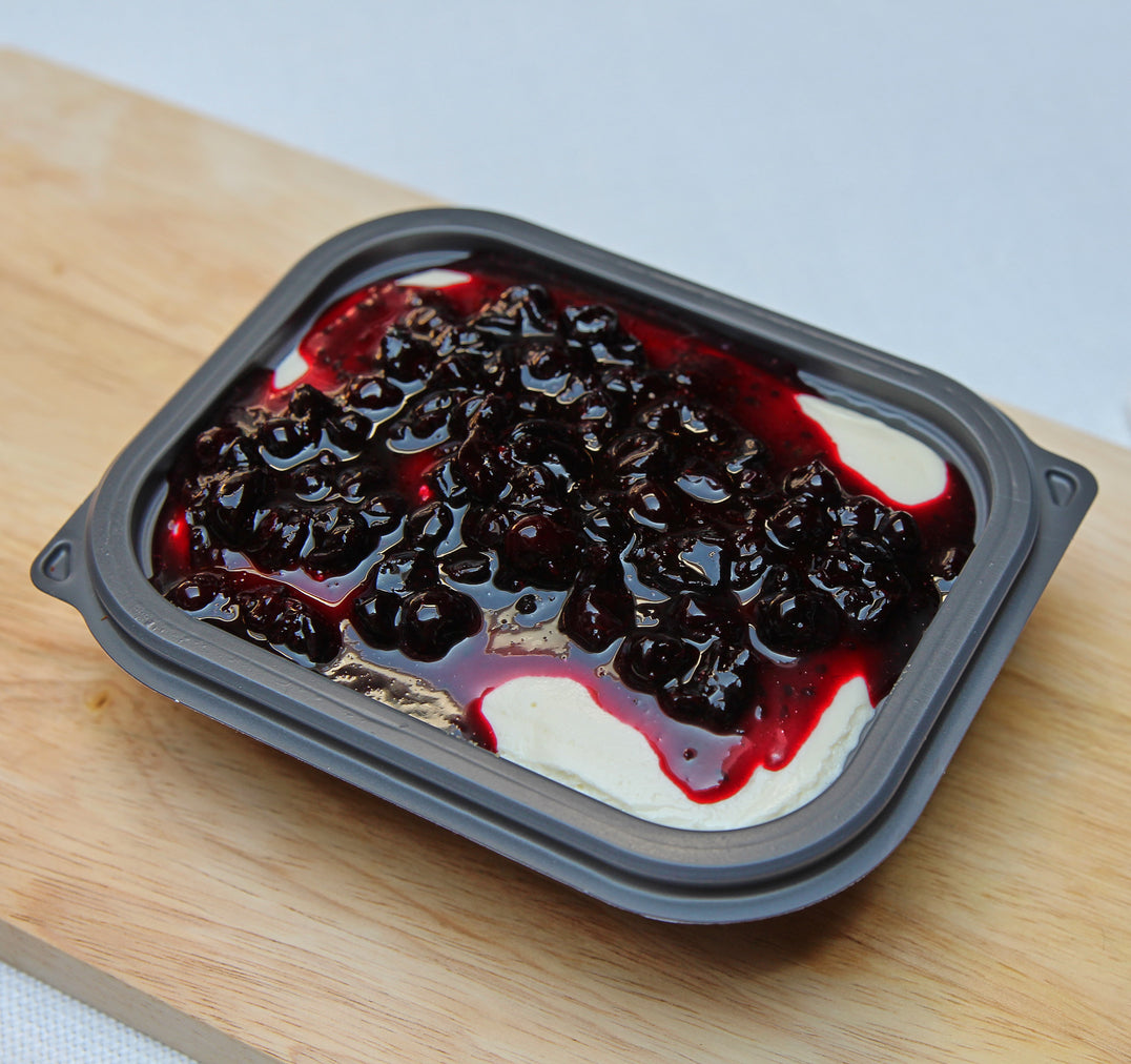 Cheesecake met Rodevruchtensaus