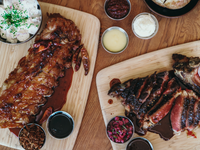 x Ron Gastrobar - BBQ Box