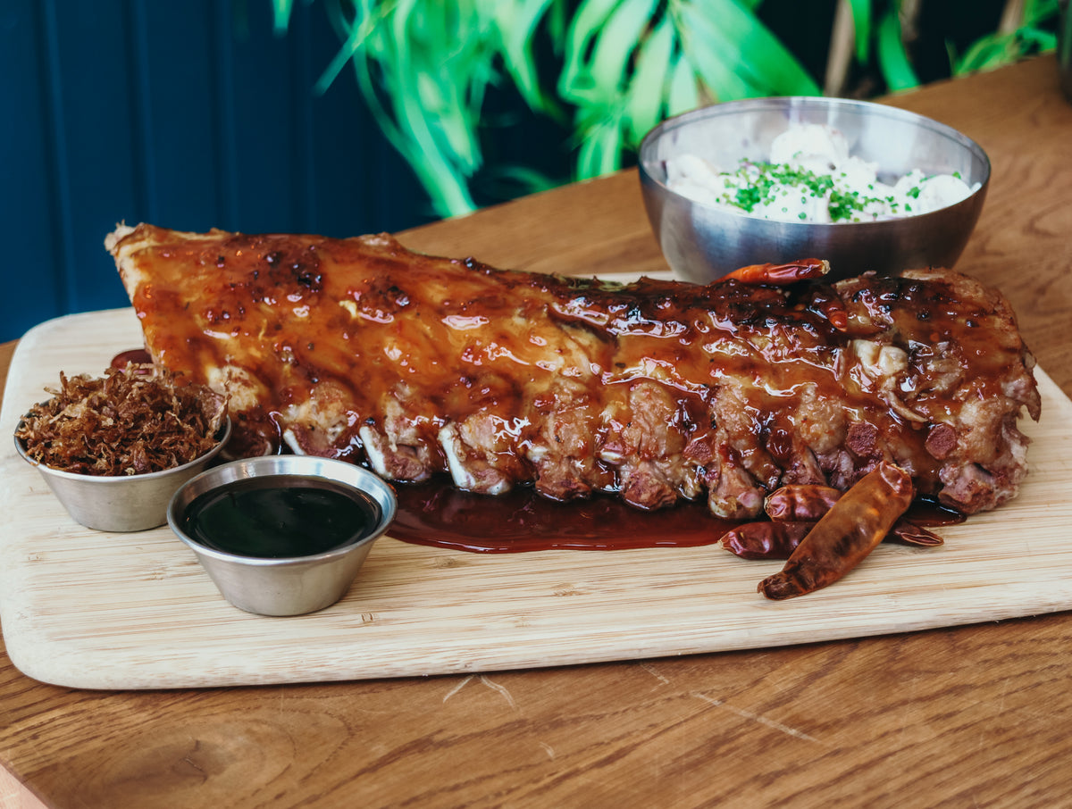 x Ron Gastrobar - BBQ Box